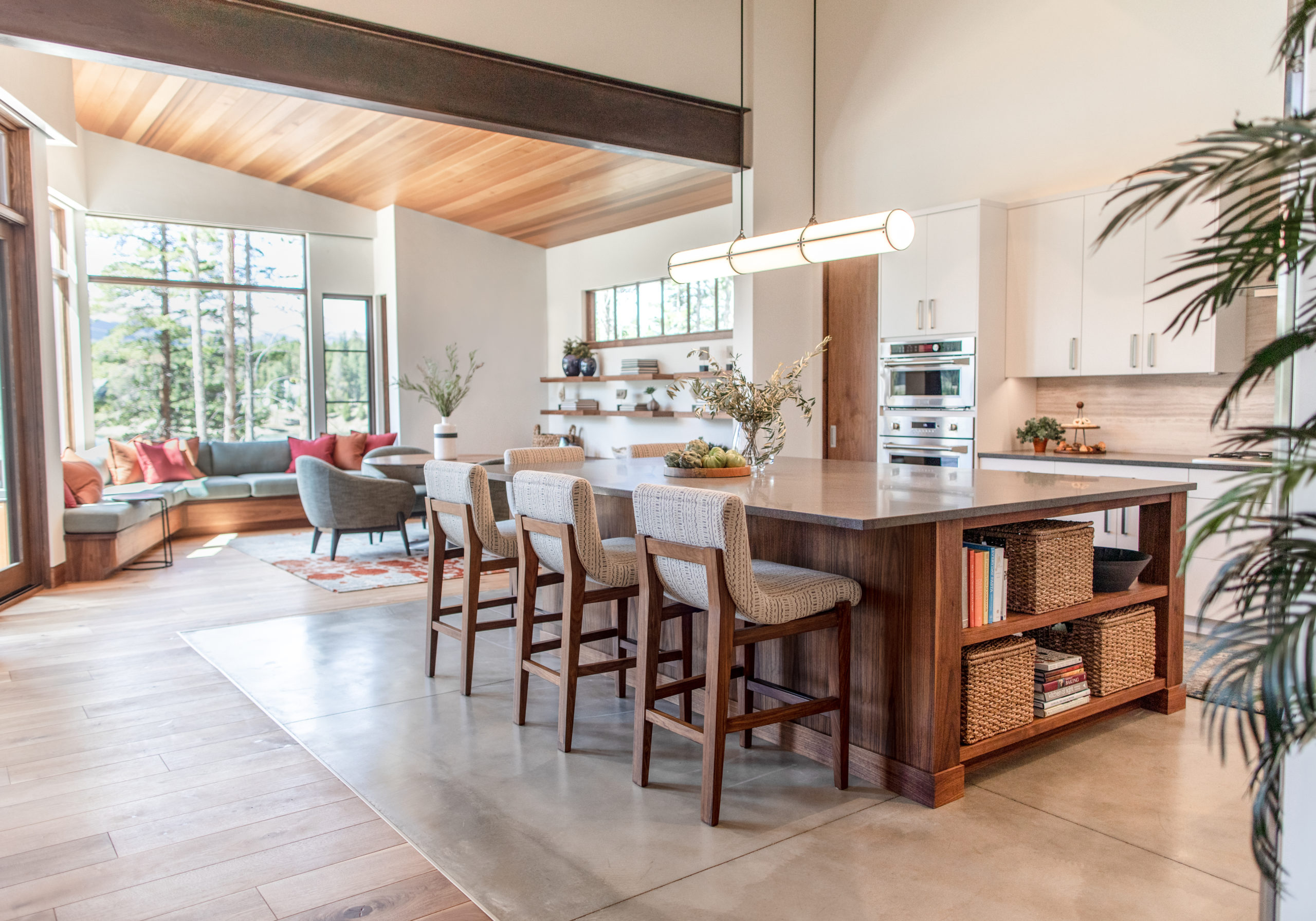 Open floor plan kitchen & family